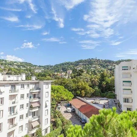 Le Moliere - By Immogroom Apartment